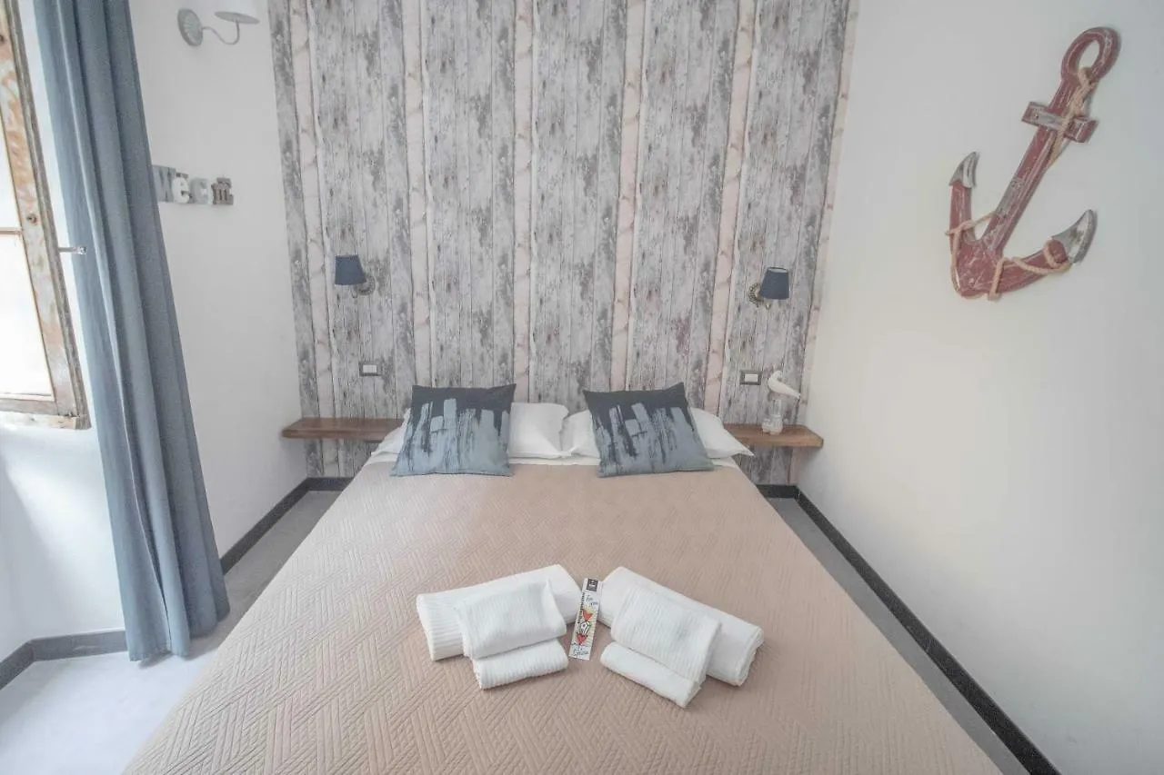 Porta Marina Hotel La Spezia 2*,  Italy