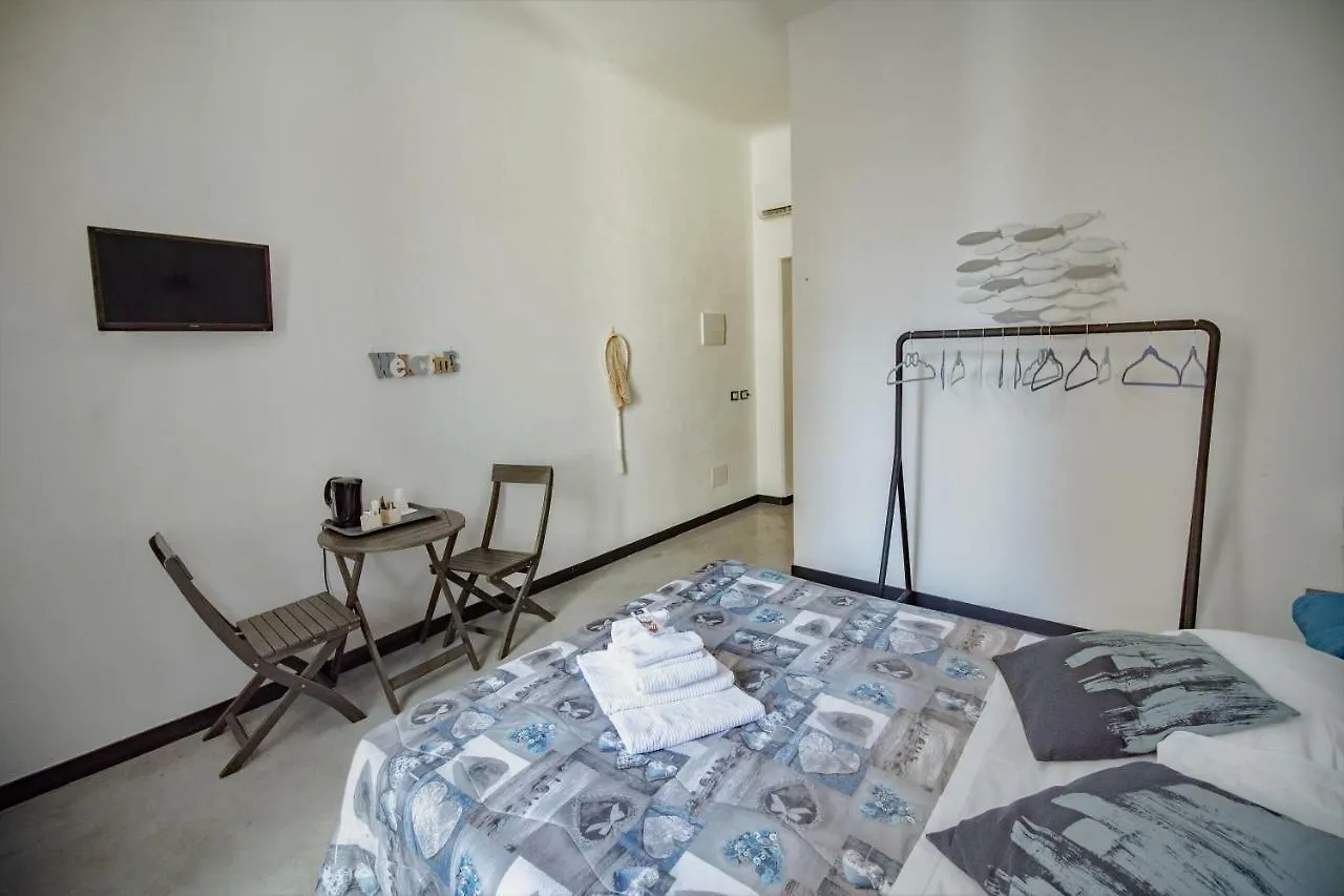 Hotel Porta Marina La Spezia 2*,  Italia